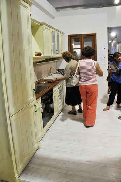volos exhibit 1 (4)